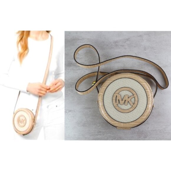 NWT Michael Kors Aidy Cream Canvas Crocodile Embossed Canteen Crossbody Bag - Picture 2 of 7